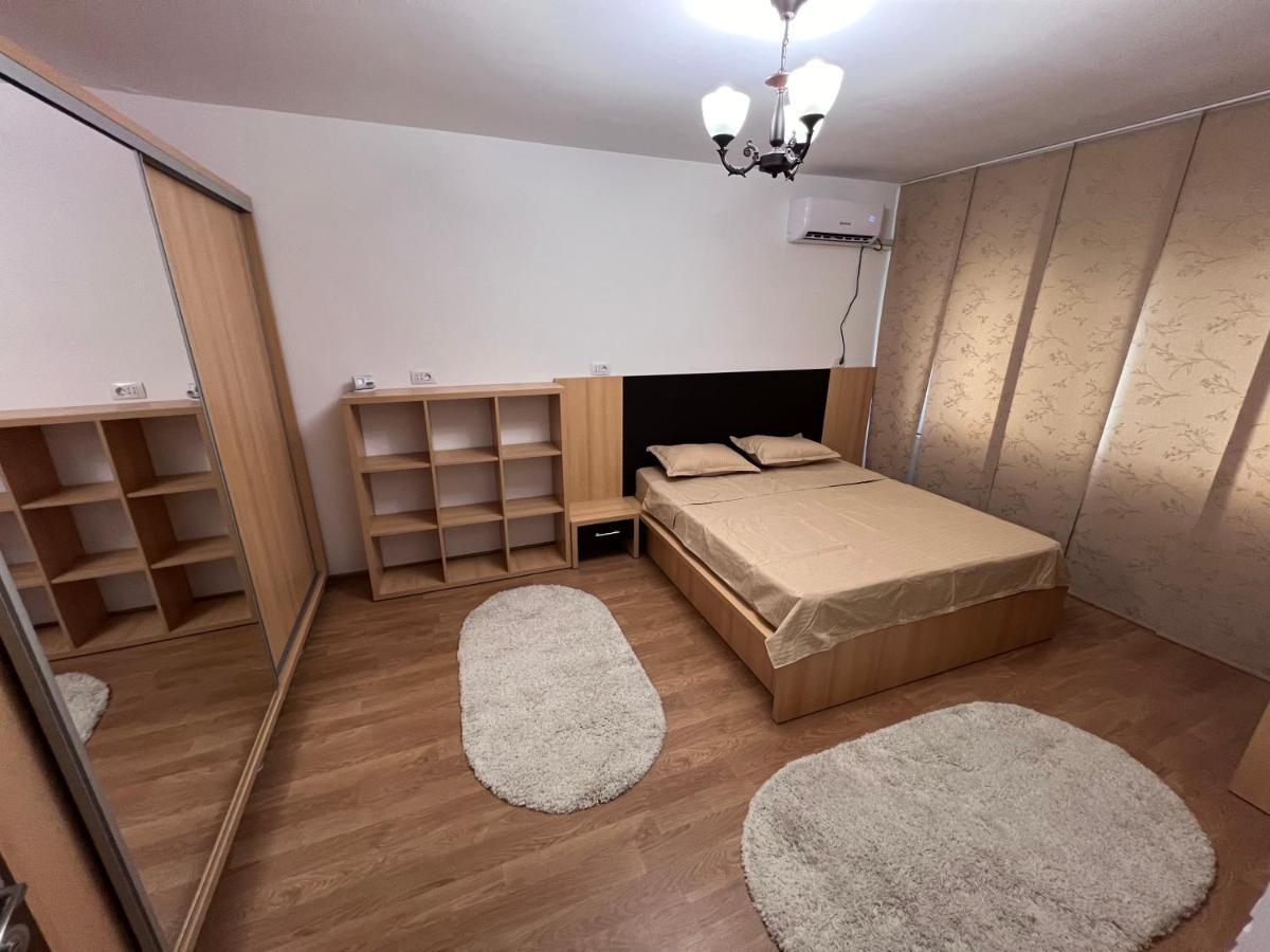 Mnm Mitropolie Apartamento Iasi Exterior foto