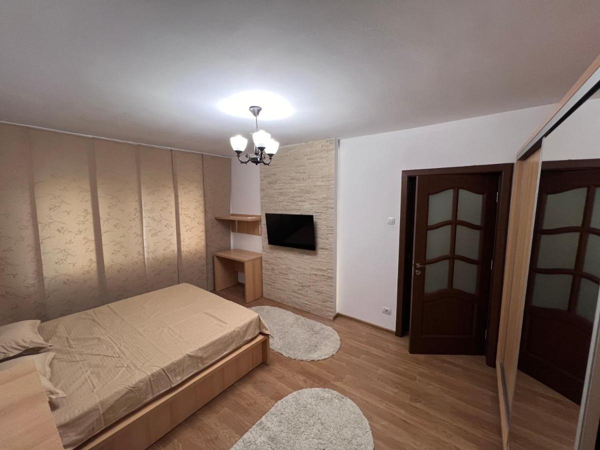 Mnm Mitropolie Apartamento Iasi Exterior foto